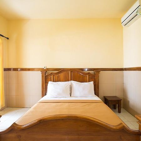 Lovina Tanjung Alam Hotel מראה חיצוני תמונה