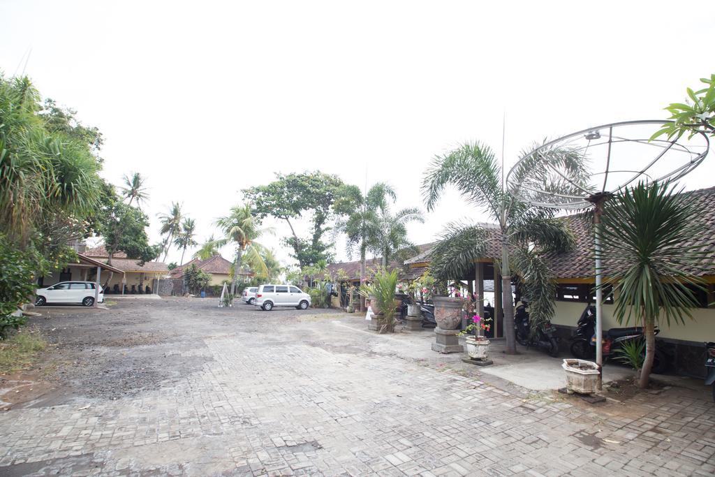 Lovina Tanjung Alam Hotel מראה חיצוני תמונה