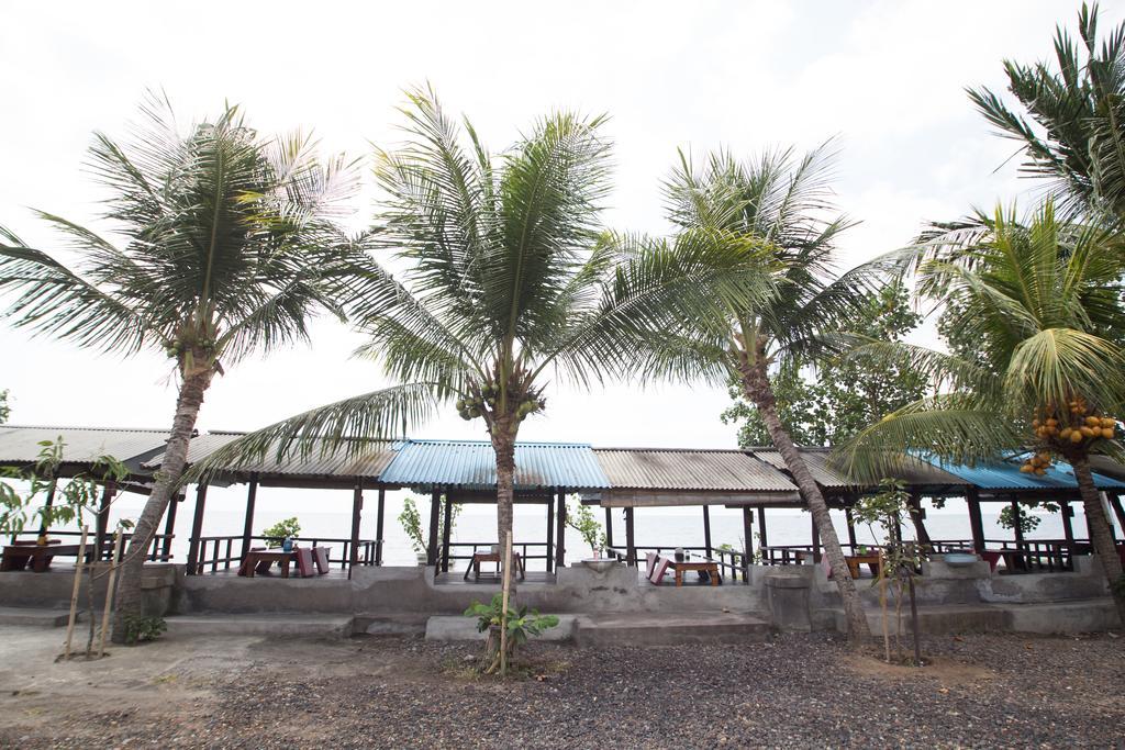 Lovina Tanjung Alam Hotel מראה חיצוני תמונה