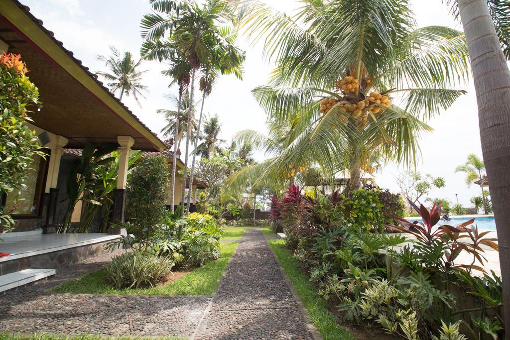 Lovina Tanjung Alam Hotel מראה חיצוני תמונה